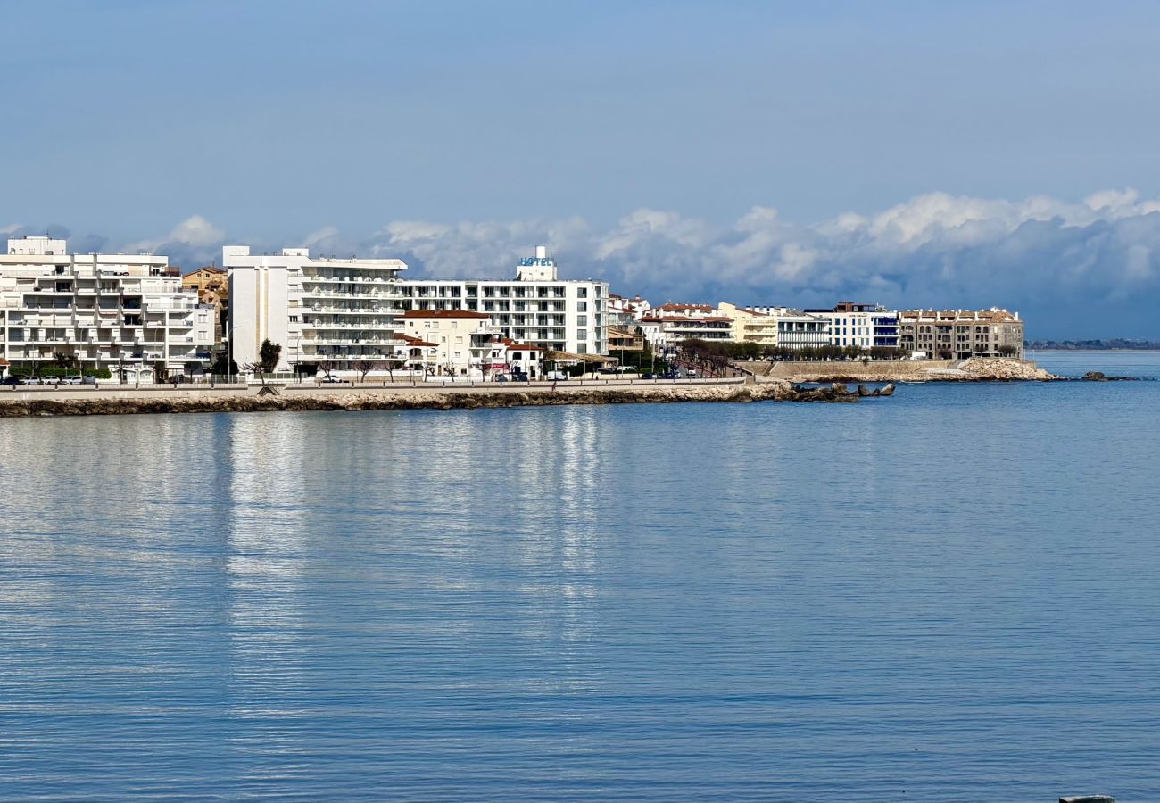 Ferienwohnung in L'Escala - LA LLONGADA