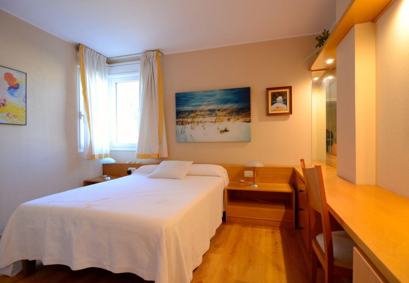 Ferienwohnung in L'Escala - TERRASSA DEL MAR ESC. 1    1-A