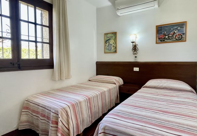 Huis in Estartit - BELL RACO B25 Huis in Estartit - BELL RACO B25