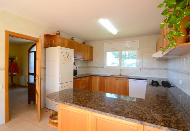 Villa in Garrigoles - LA ROMAGUERA Villa in Garrigoles - LA ROMAGUERA