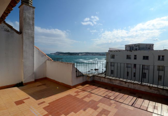 Appartement in L'Escala - APPARTEMENT  ALBATROS  1  3-2