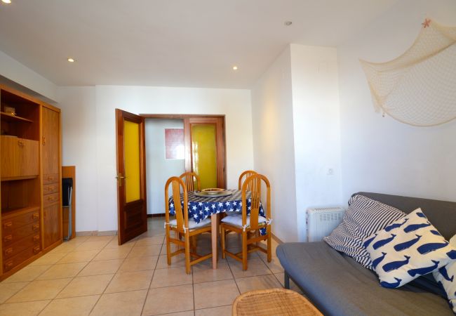 Appartement in L'Escala - APPARTEMENT ELS PESCADORS 2-1  3D Appartement in L'Escala - APPARTEMENT ELS PESCADORS 2-1  3D