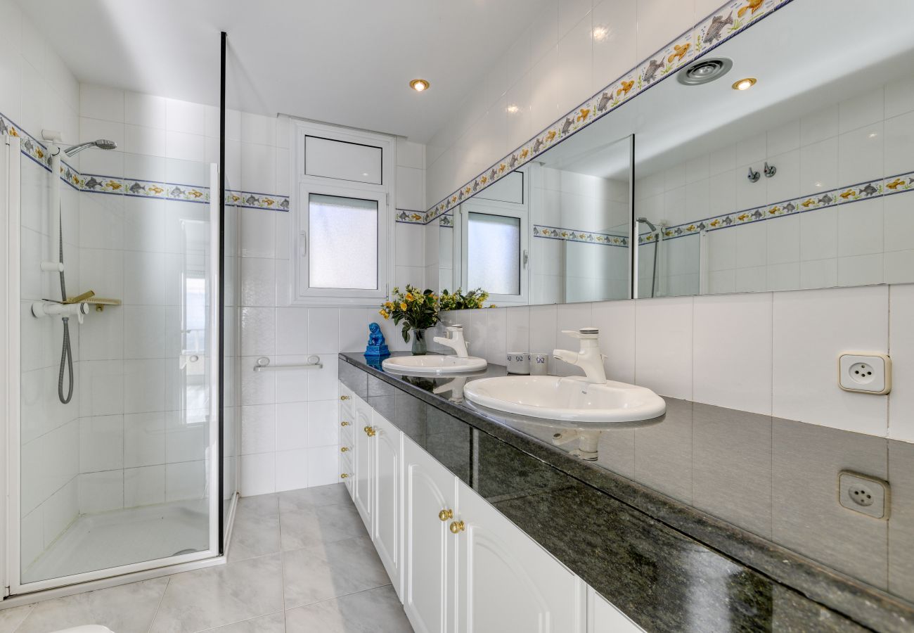 Villa in Estartit - CAP DE LA BARRA 60