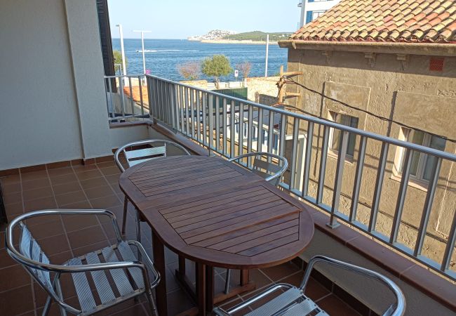 Appartement in L'Escala - APARTAMENTO ELS PESCADORS 2-3 2D Appartement in L'Escala - APARTAMENTO ELS PESCADORS 2-3 2D