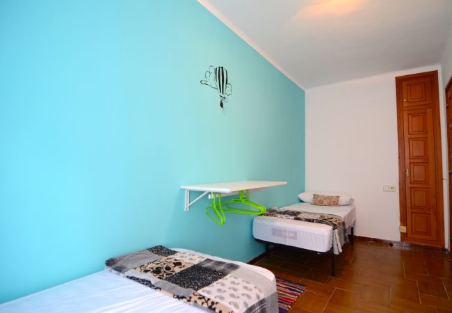Appartement in L'Escala - PUIG SUREDA 13 - 1C