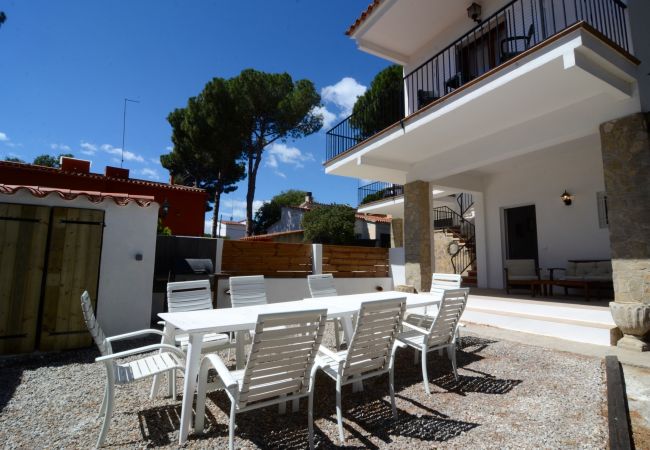 Villa in L'Escala - VILLA MONTGÓ Villa in L'Escala - VILLA MONTGÓ