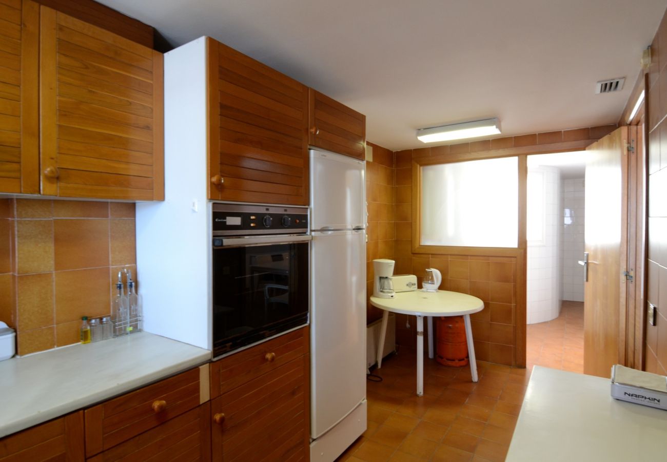 Appartement in L'Escala - APARTEMENT ALBATROS 2  3-1