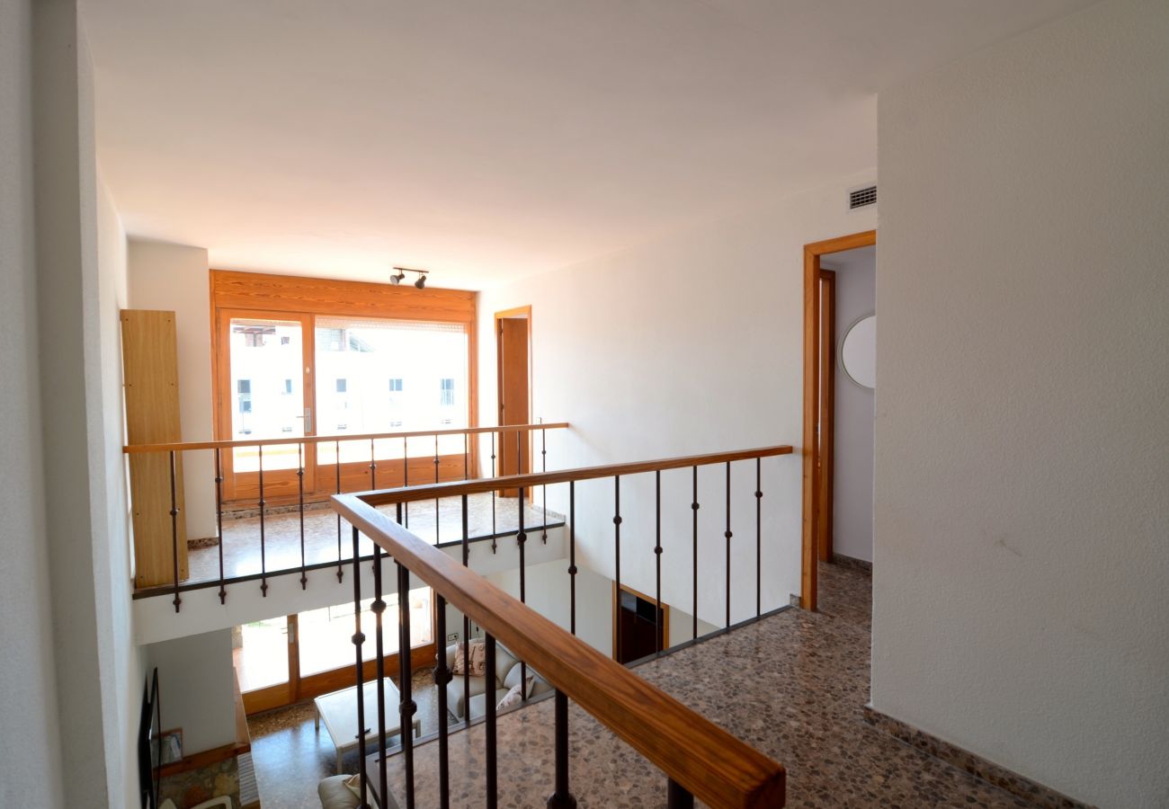 Appartement in L'Escala - APARTEMENT ALBATROS 2  3-1
