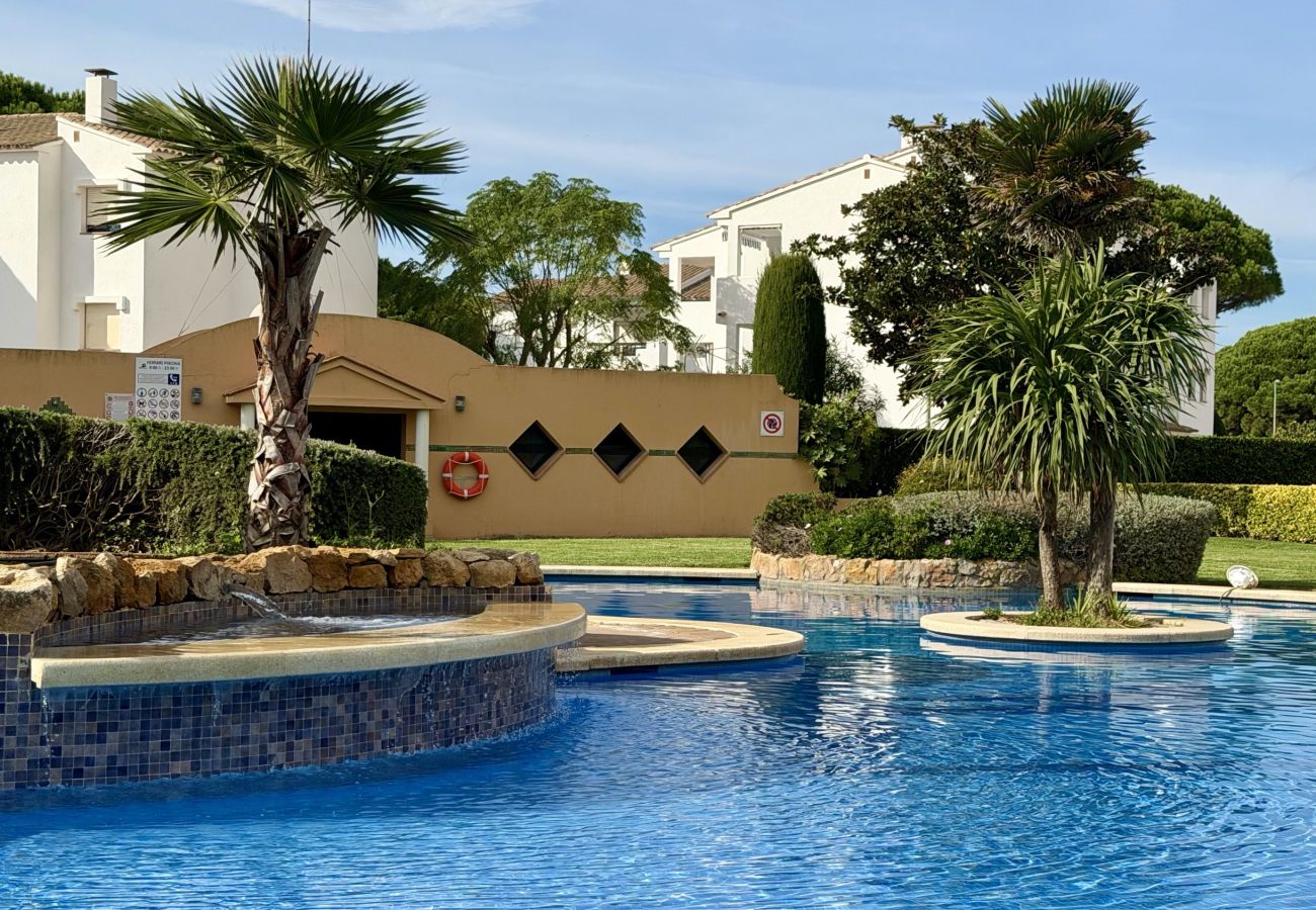 Appartement in Pals - PORT PALS E 202