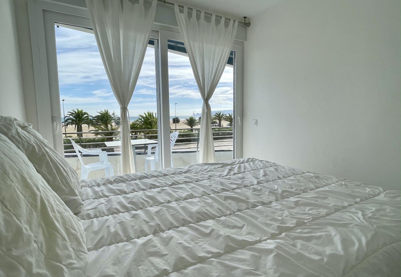 Appartement in Estartit - CATALONIA 1-7