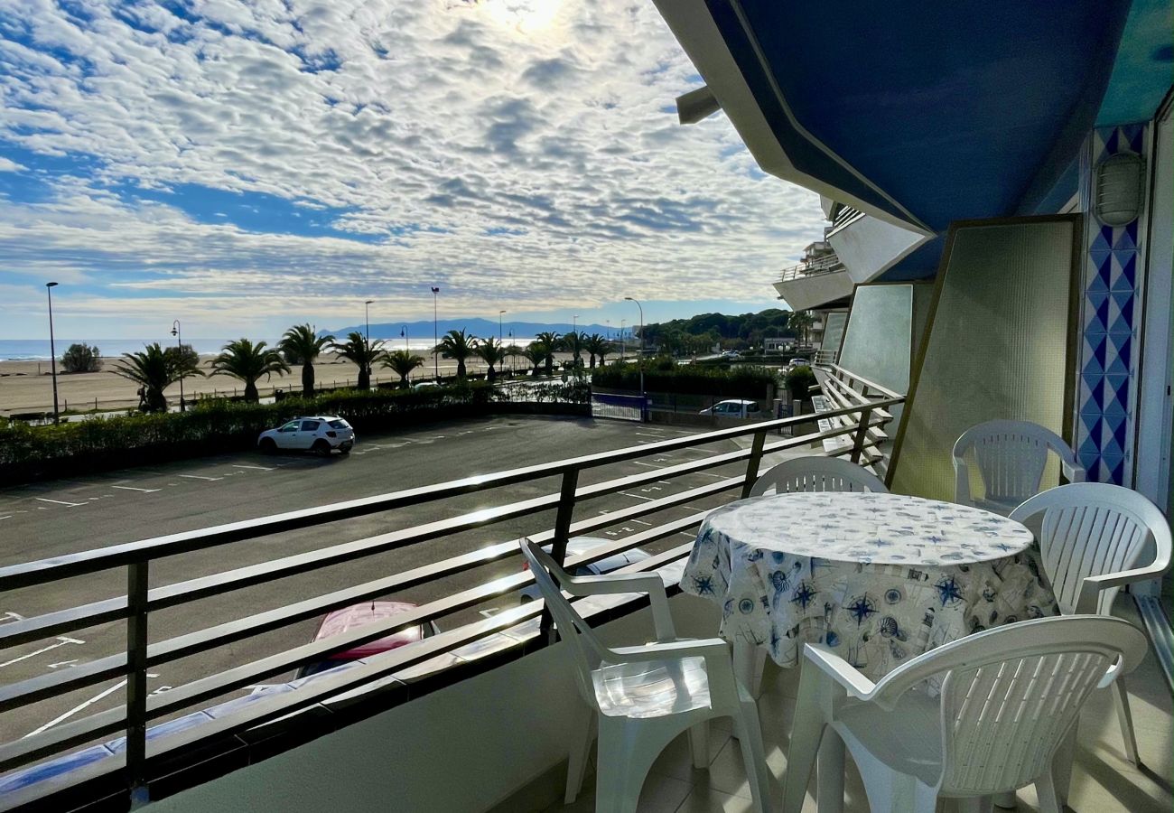 Appartement in Estartit - CATALONIA 1-5