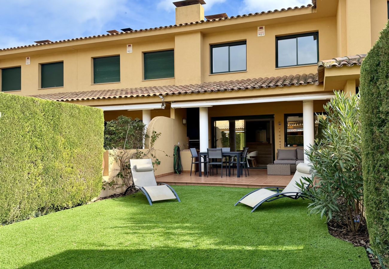 Huis in Pals - BIRDIE CLUB 31