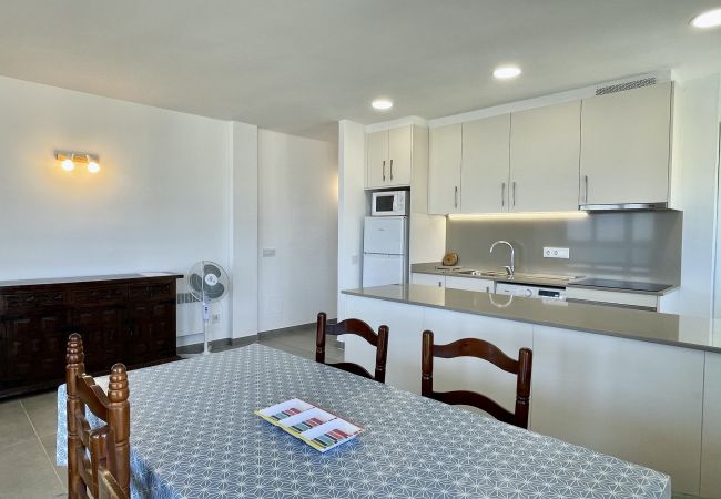 Apartment in Estartit - CAP CASTELL 8A Apartment in Estartit - CAP CASTELL 8A