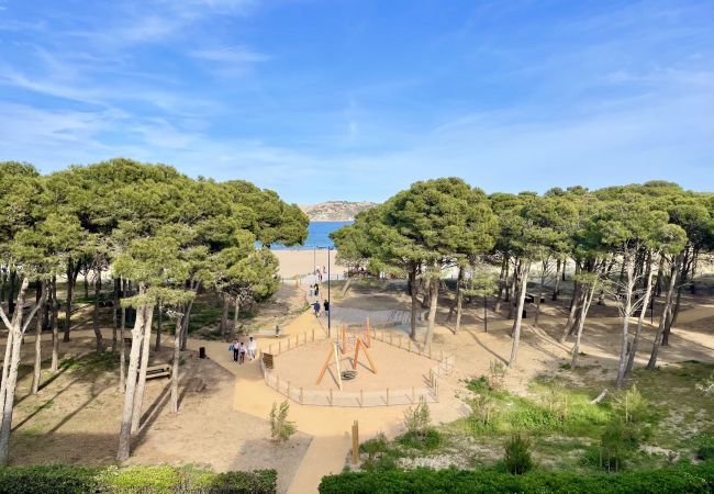 Apartment in Estartit - Beautiful apartment in front of the sea Apartment in Estartit - Beautiful apartment in front of the sea