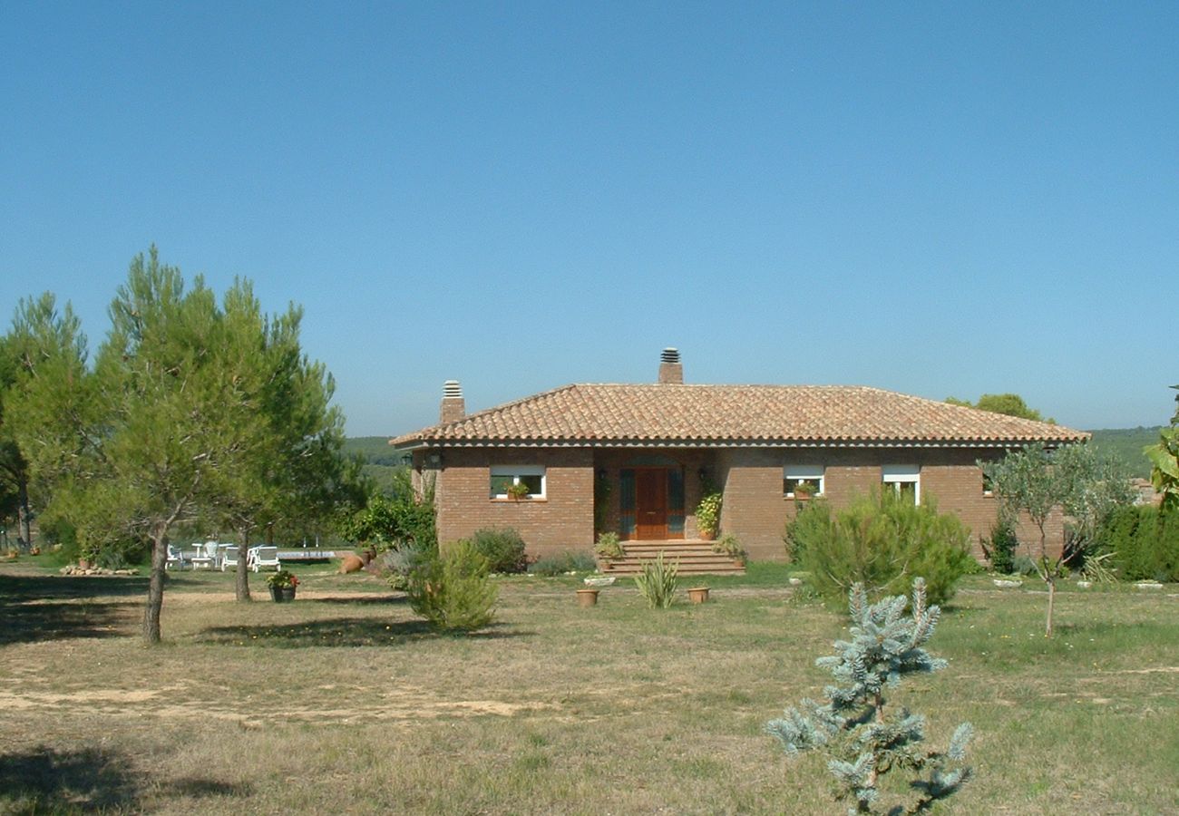 Villa in Garrigoles - LA ROMAGUERA