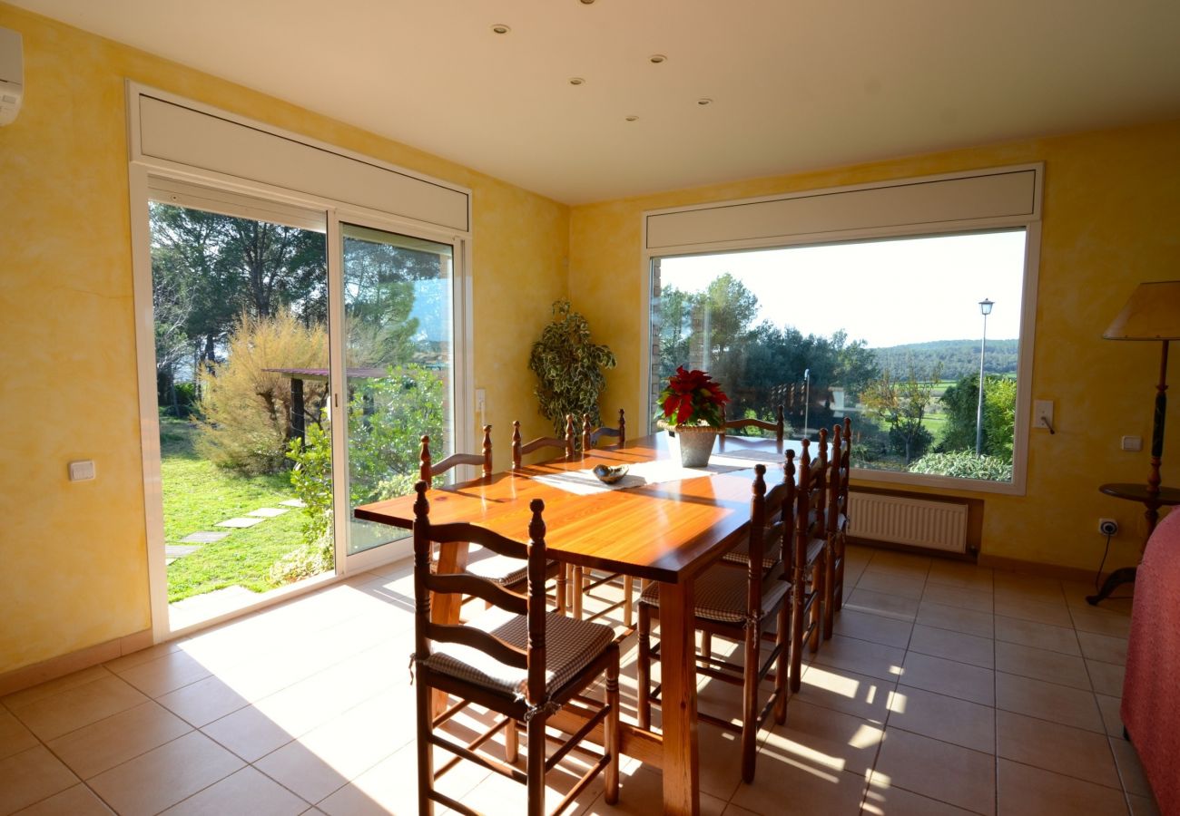 Villa in Garrigoles - LA ROMAGUERA