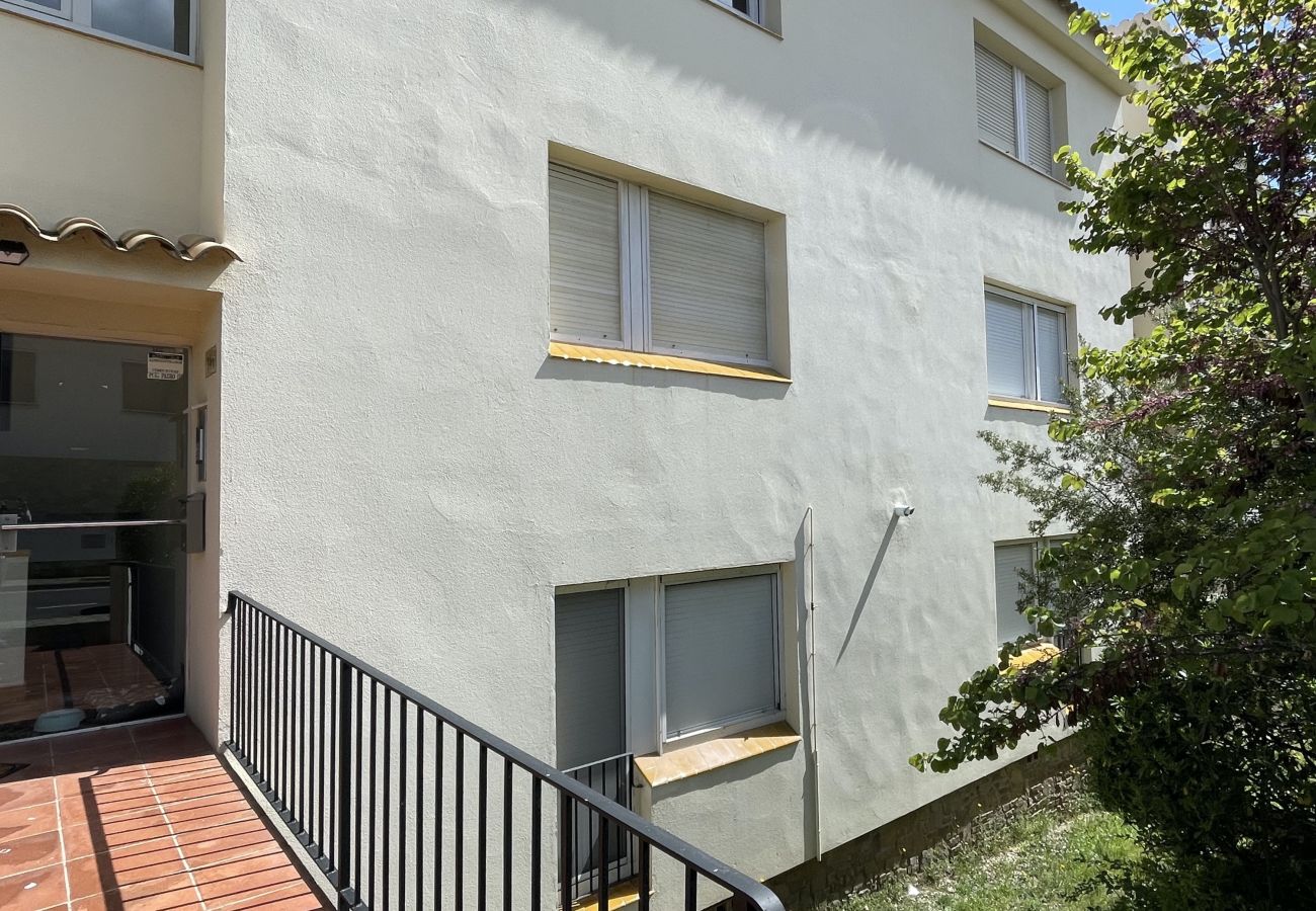 Apartment in L'Escala - PUIG PADRO 14 1-1  Apartment in L'Escala - PUIG PADRO 14 1-1