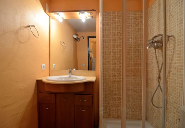 Apartment in L'Escala - APARTMENT PUNTA ROMANA 303 1D 