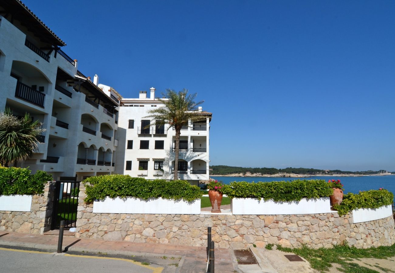 Apartment in L'Escala - APARTMENT PUNTA ROMANA 303 1D 