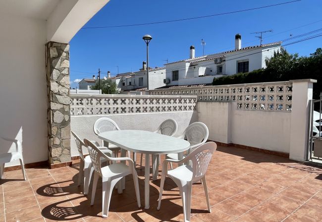  in L'Escala - HOUSE LA VINYA 16 3D