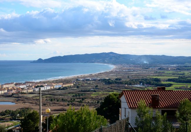 Terraced House in Estartit - MONTSENY 3 Terraced House in Estartit - MONTSENY 3