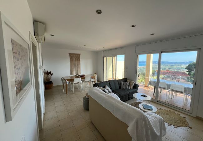 Terraced House in Estartit - MONTSENY 3 Terraced House in Estartit - MONTSENY 3