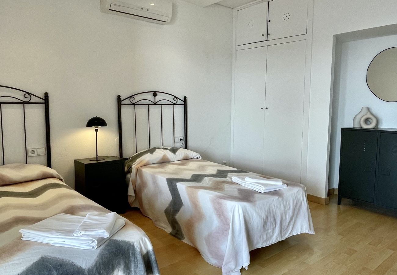 House in Estartit - VILLA NARCOL