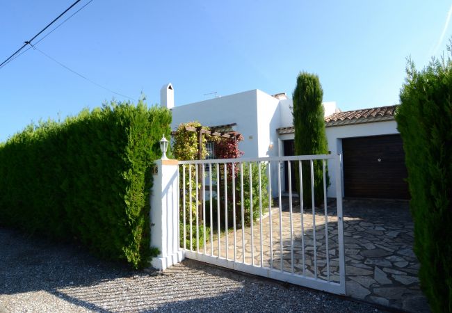 House in Estartit - VALL GRAN 16 House in Estartit - VALL GRAN 16