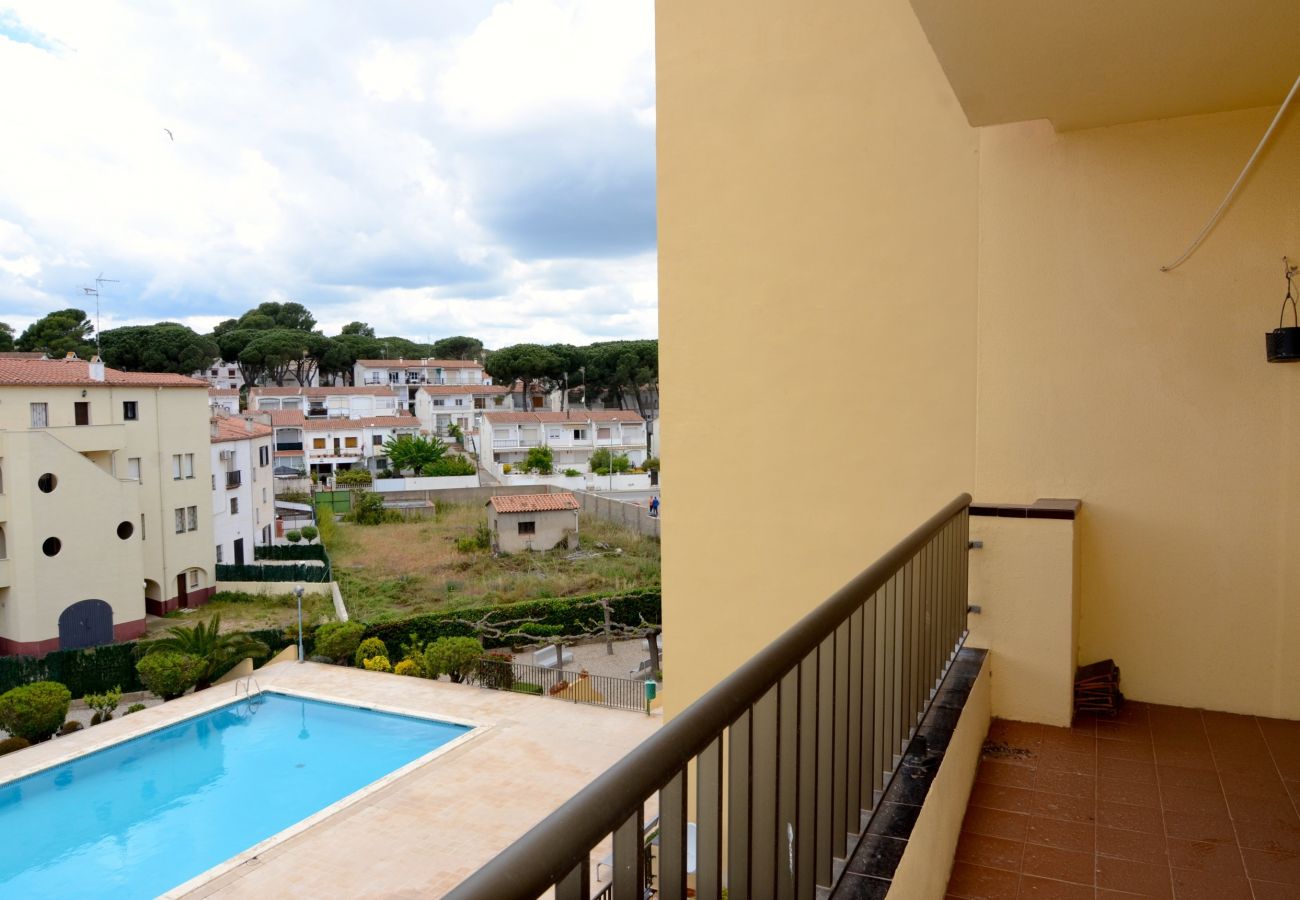 Apartment in L'Escala - MAR BLAU L'ESCALA A