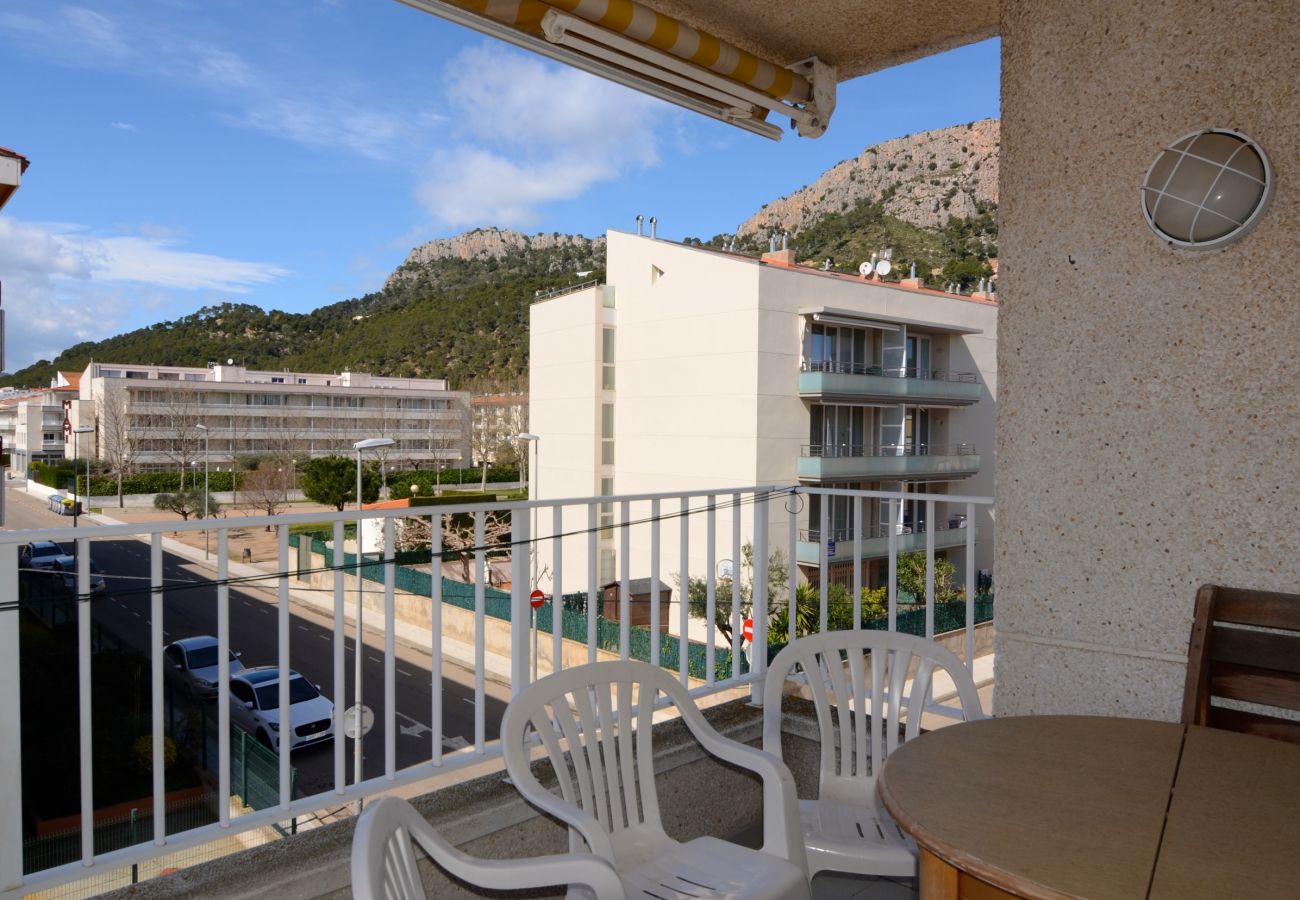 Apartment in Estartit - BLAUMAR B-21 Apartment in Estartit - BLAUMAR B-21