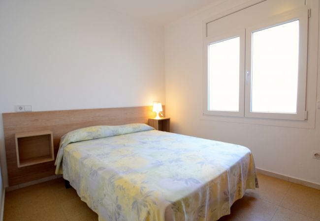 Apartment in Estartit - MARINA 1D LATERAL Apartment in Estartit - MARINA 1D LATERAL