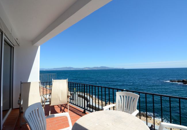 Apartment in L'Escala - LA TIMPA MAR