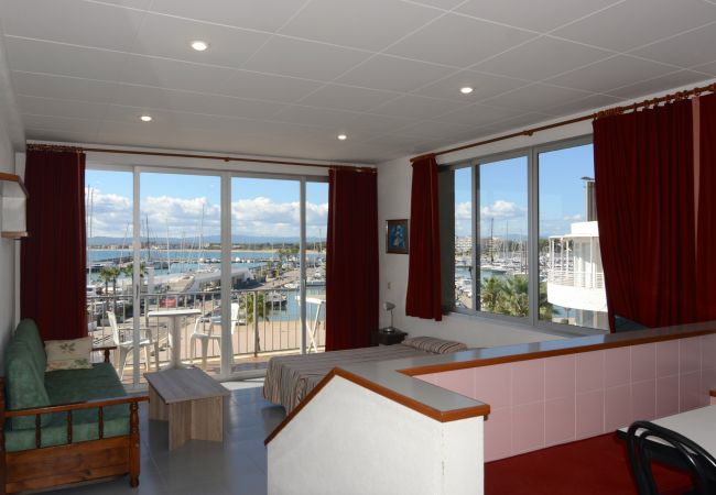 Studio in Estartit - NAUTIC ESTUDI BX-4 Studio in Estartit - NAUTIC ESTUDI BX-4