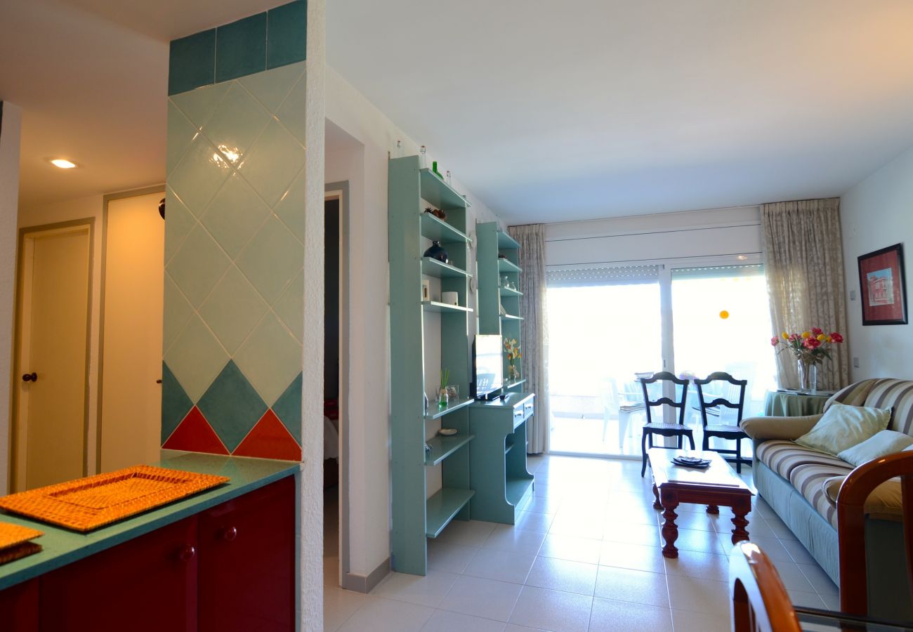 Apartment in Estartit - ILLA MAR D'OR 229