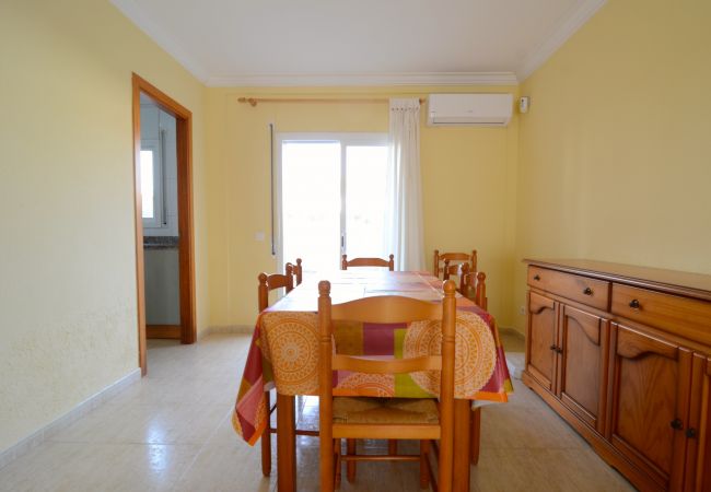 House in L'Escala - RAMBLA MALLOLS 29 House in L'Escala - RAMBLA MALLOLS 29