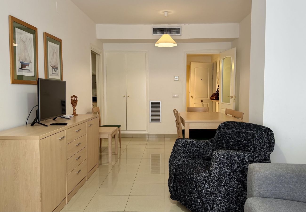 Apartment in L'Escala - MESTRAL 1-4