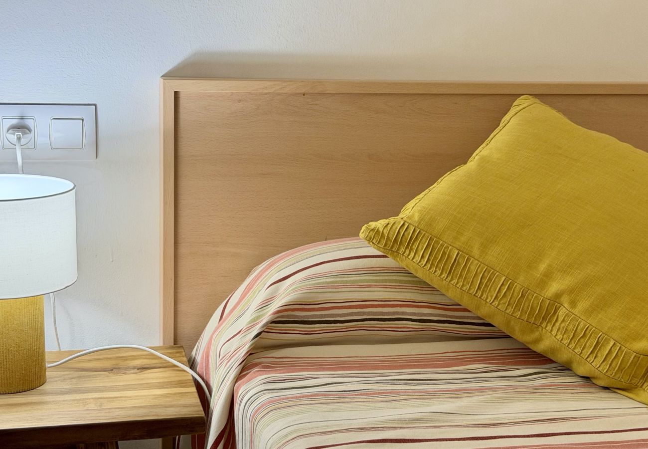 Apartment in L'Escala - MESTRAL 1-4