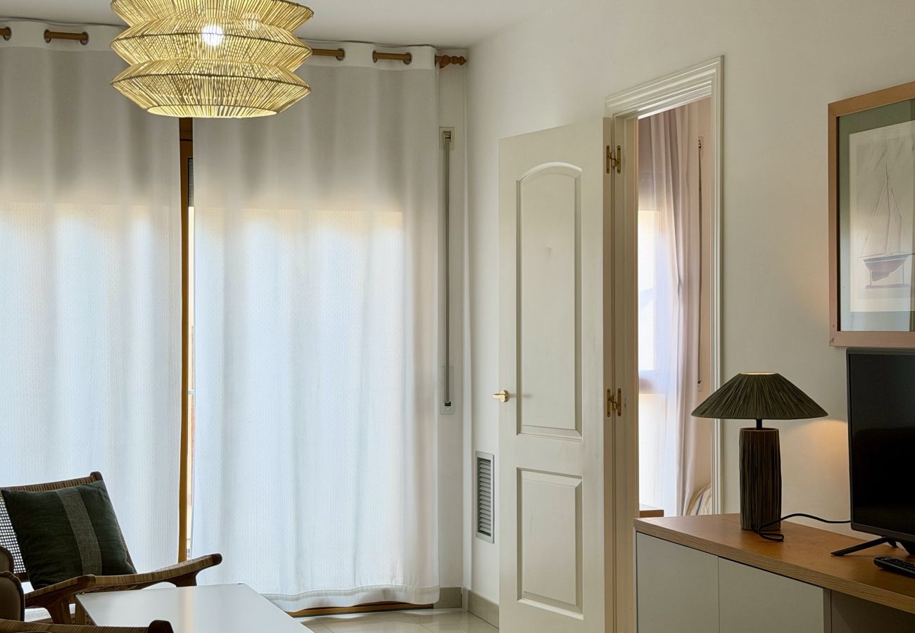 Apartment in L'Escala - MESTRAL 1-4