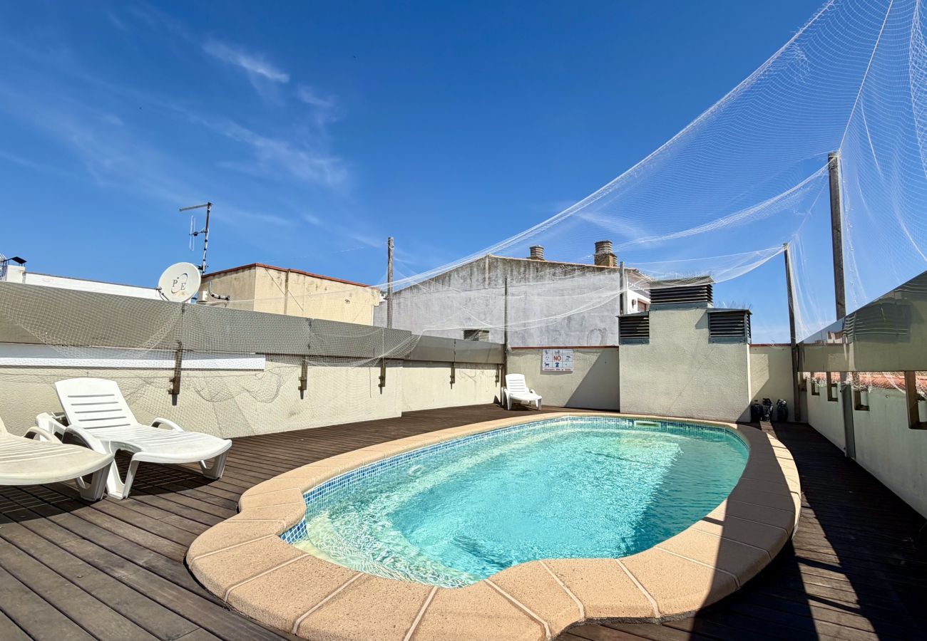 Apartment in L'Escala - MESTRAL 1-4