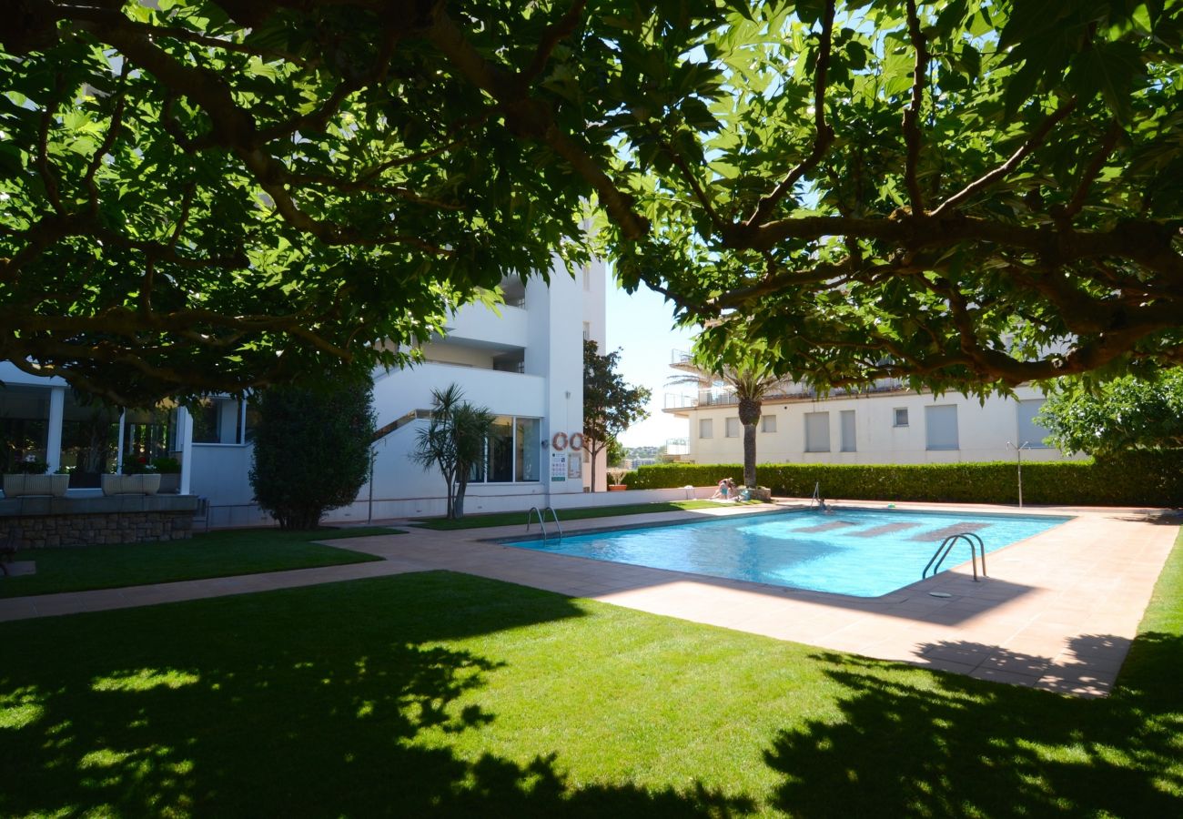 Apartment in L'Escala - FRONT MAR 701