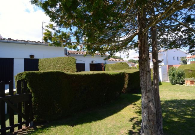 Townhouse in L'Escala - PUIG 213