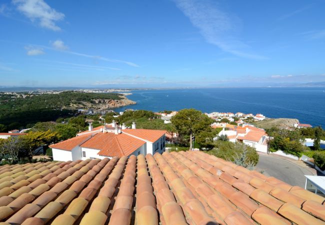 Villa in L'Escala - VILLA GARBINELL Villa in L'Escala - VILLA GARBINELL