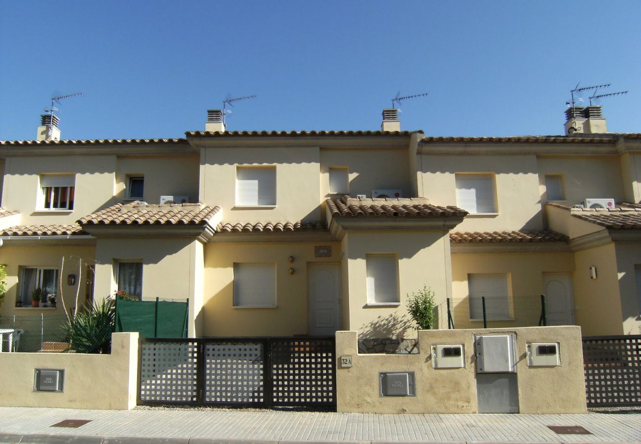 Villa in L'Escala - CASA FLUVIÀ