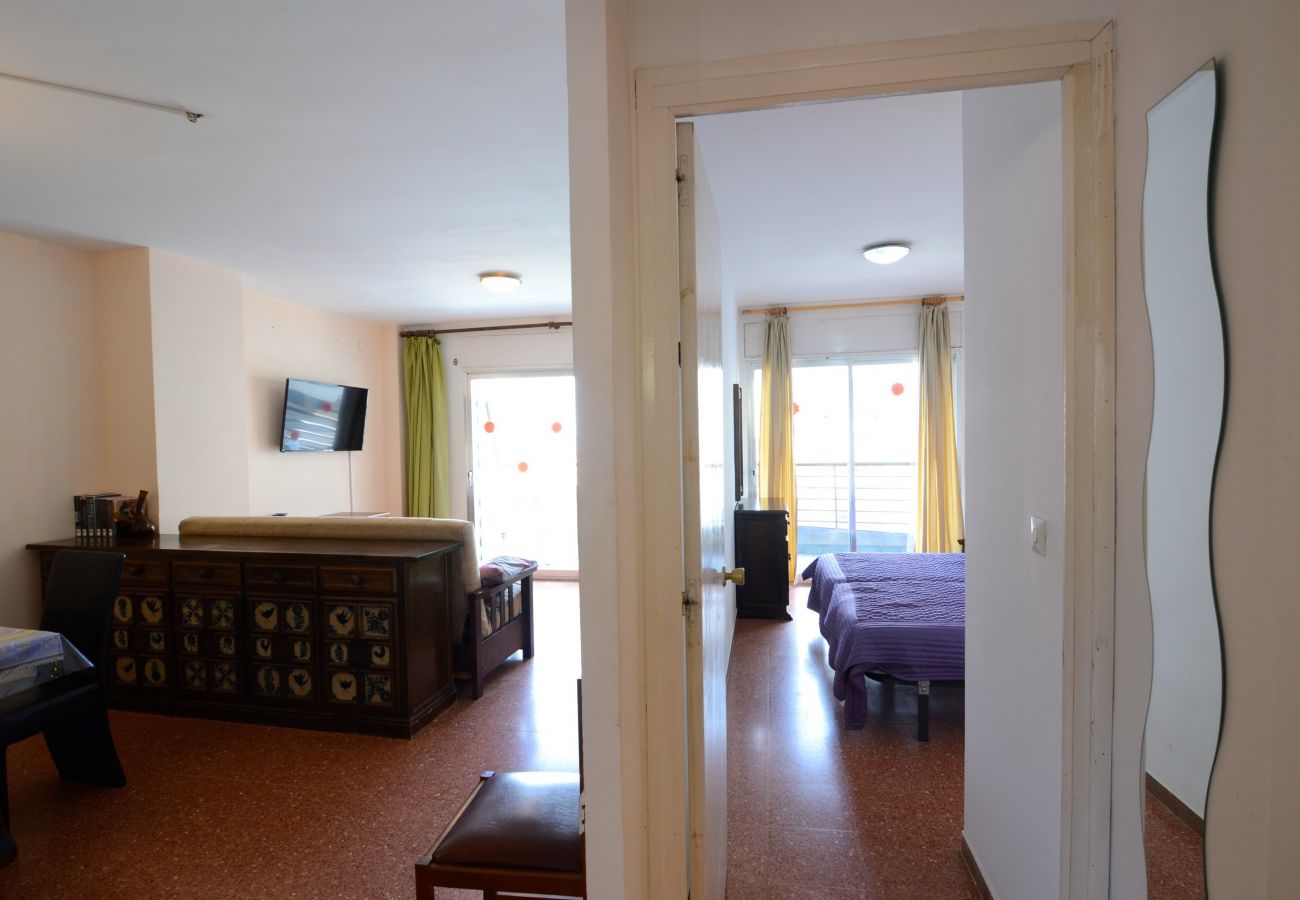 Apartment in Estartit - ROCAMAURA III 2-2