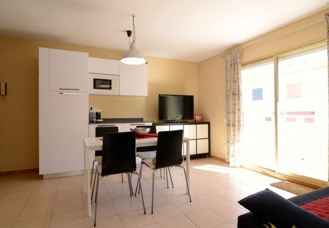Apartment in L'Escala - SAN ENRIQUE B 2-2