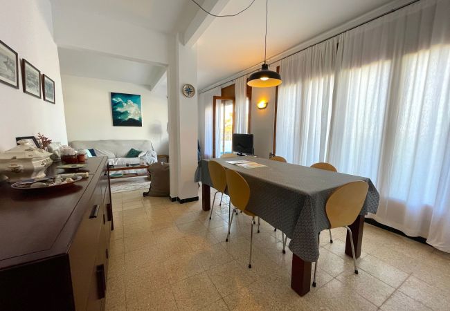 Apartment in L'Escala - LA TORRE ATIC Apartment in L'Escala - LA TORRE ATIC