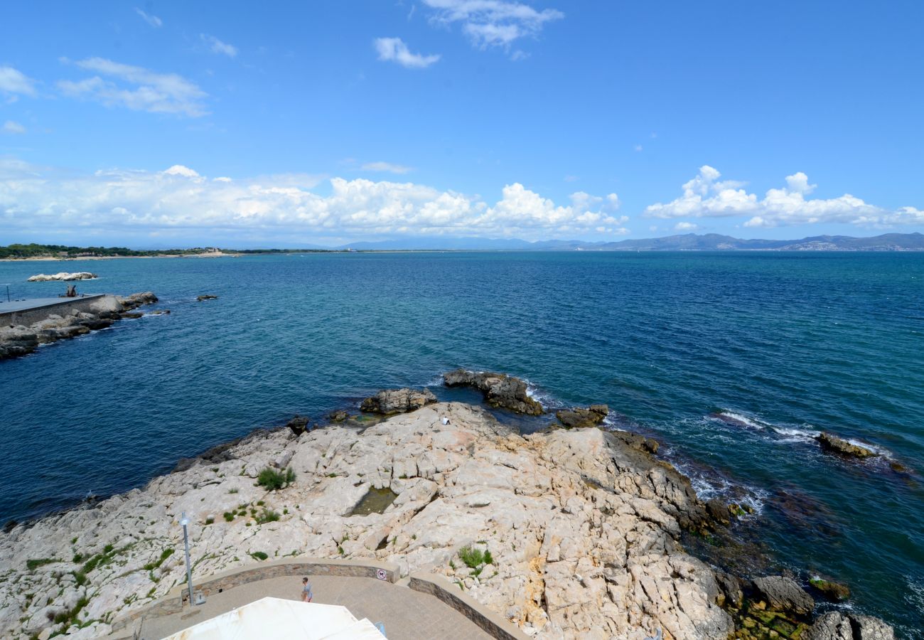 Apartment in L'Escala - EL GAVIA