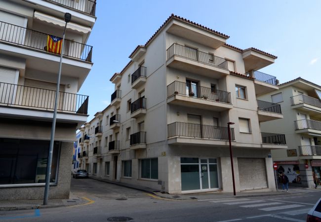 Apartment in L'Escala - PERRIS
