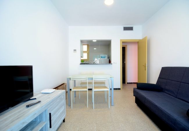 Apartment in L'Escala - AVE MARIA 9 Apartment