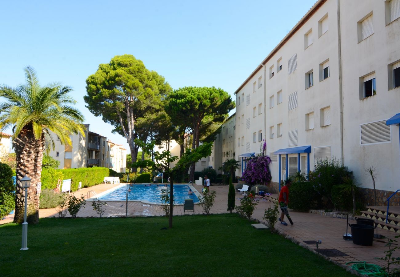 Apartment in L'Escala - MAGDA PARK J 2 B